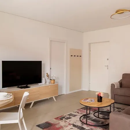 Magic Deluxe - Free Parking Apartament