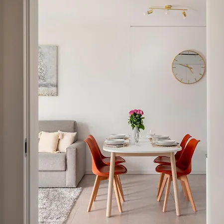 Magic Deluxe - Free Parking Apartament *