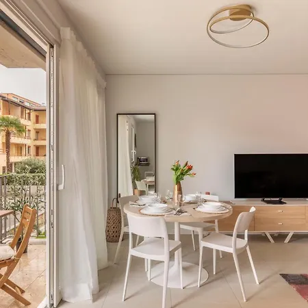 Apartment Magic Deluxe - Free Parking