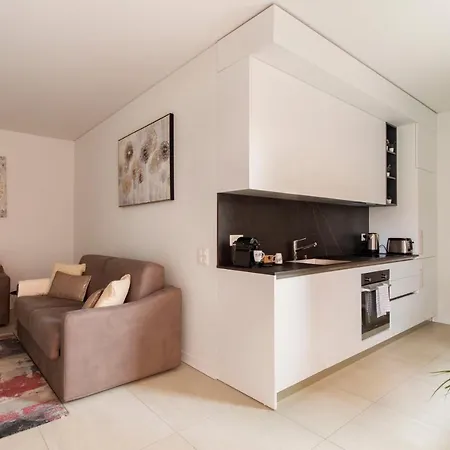 Magic Deluxe - Free Parking Apartment *