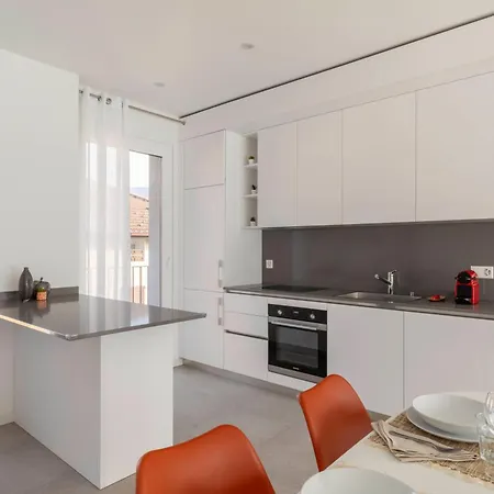 Magic Deluxe - Free Parking Apartment Lugano